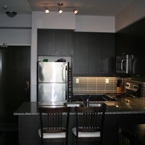 260 Besserer St - Photo 3