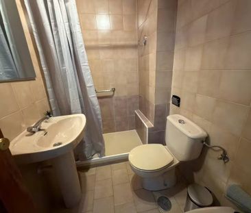 Calle del Robledillo, Madrid, Community of Madrid 28003 - Photo 6