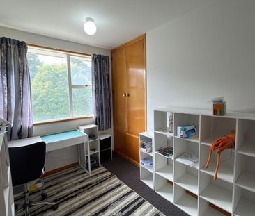 Three bedrooms in Lincoln close to university. - Photo 4