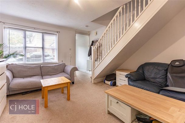 2 bedroom terraced house to rent - Photo 1