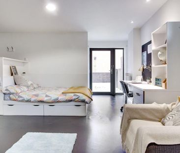 Studio to rent - Photo 5