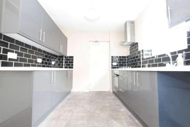 Manor Road, Fishponds, Bristol, BS16 - Photo 1