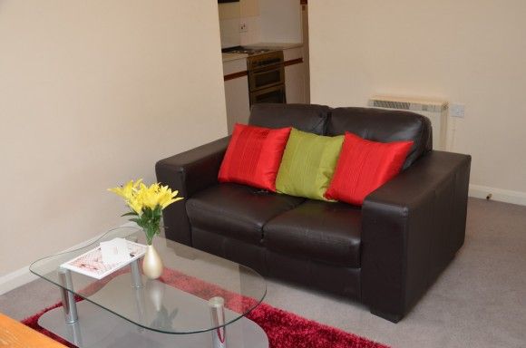 1 Bedroom Flat, Minister House, Near City Centre, Leicester, LE1 1PA - Photo 1