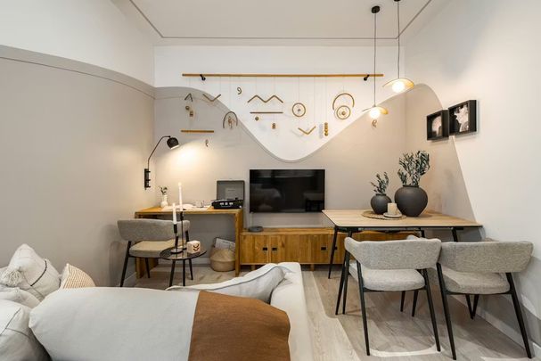 Calle de Treviño, Madrid, Community of Madrid 28003 - Photo 1