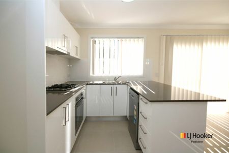 Bright & Modern 2-Bedroom Granny Flat - Photo 3