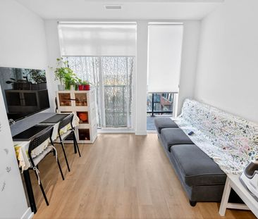 For Lease - 2300 St Clair Avenue Unit# 813, Toronto, Ontario - Photo 6