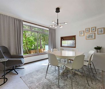 A four bedroom detached house, set in a sought after location. Avai... - Photo 3