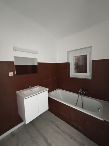 Appartement 1 pièces 20m2 MARSEILLE 6EME 500 euros - Photo 3