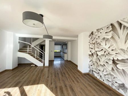 2 ŁAZIENKI, 2 MIEJSCA PARKINGOWE, MOŻLIWE MEBLE - Zdjęcie 2