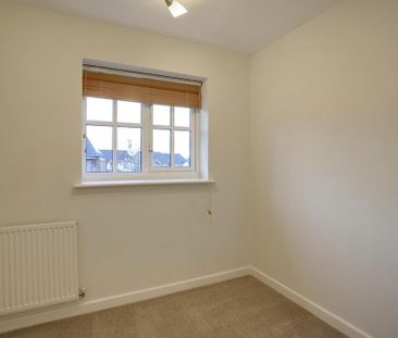4 bedroom detached house to rent - Photo 4