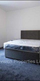 2 Bedroom Apartments in Leeds - Photo 1