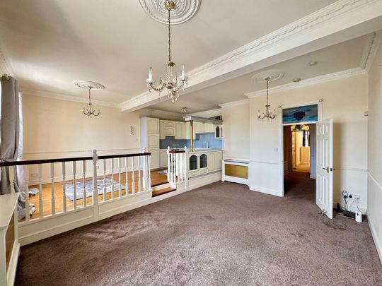 2 bedroom flat to rent - Photo 1
