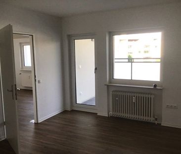 schöne 2-Zimmerwohnung mit Balkon - Foto 1