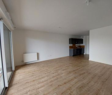Location Appartement 3 pièces 71m² LE MESNIL ESNARD 76240 - Photo 3