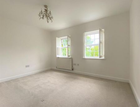 3 Bedroom Terraced To Let - Photo 3