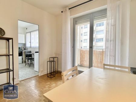 Location Appartement 1 pièce 28m² TOURS 37000 - Photo 4