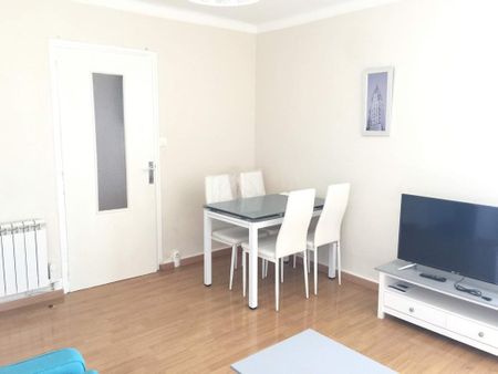 T4 meublé - Les Aubes - 67.85m², - Photo 2