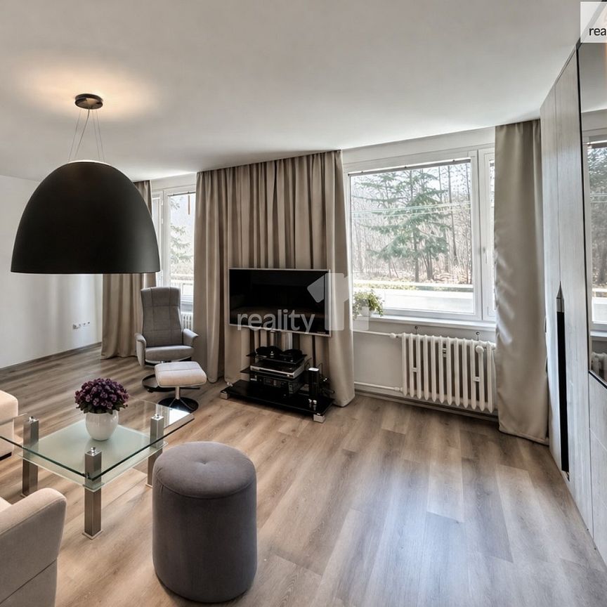 Pronájem bytu 3+kk 68 m² - Fotografie 1