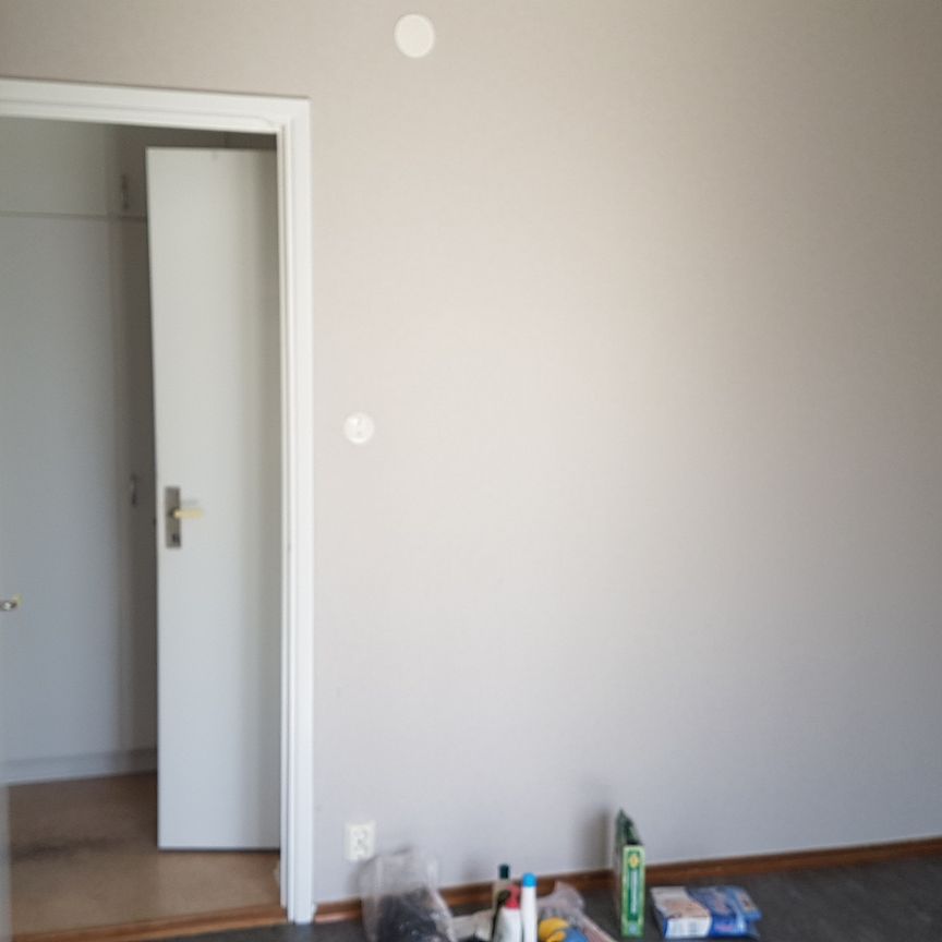 Björnkullavägen, Huddinge - Photo 1