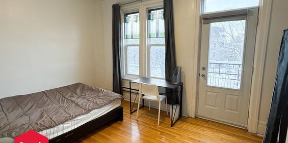 Appartement Côte-des-Neiges/Notre-Dame-de-Grâce (Montréal) À Louer - Photo 3