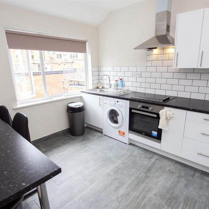 2 bedroom house to rent - Photo 1