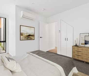 Refined Living - Photo 3