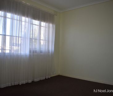 41 Barkly Street, BOX HILL - Photo 3