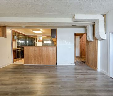 For Lease - 10 Heatherside Court, Brampton, Ontario - Photo 5