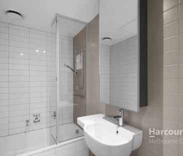 Spacious 1 Bedroom Apartment in Prime Position! - Photo 4