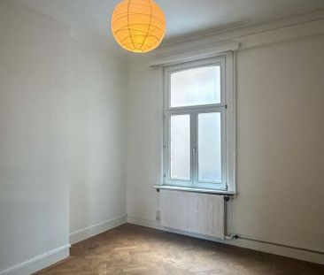 Appartement te huur in Berchem voor € 845 met 2 slaapkamers - Photo 2