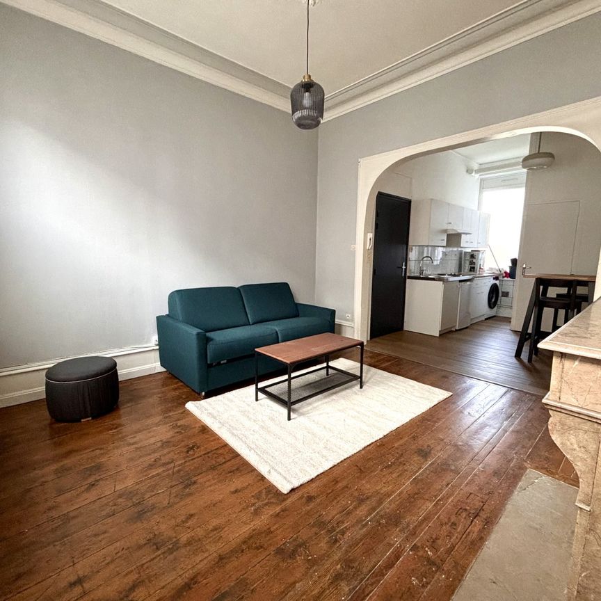 Location Appartement 1 pièce 27m² LAMBERSART 59130 - Photo 1