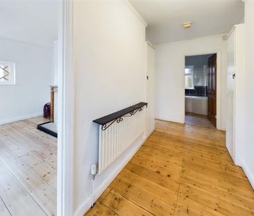 3 bedroom detached house to rent - Photo 6