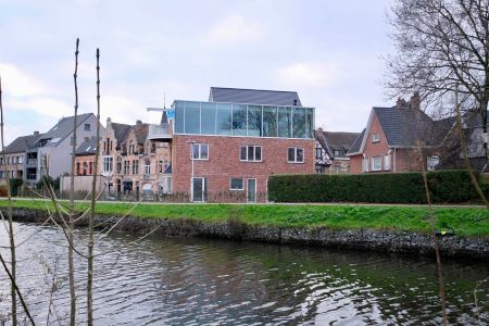 Centraal gelegen drieslaapkamerappartement aan de Durme - Foto 3