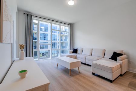 For Lease - 16 Concord Place Unit# 337, Grimsby, Ontario - Photo 4