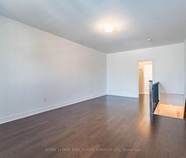Condo Townhouse For Lease | W9245254 - Photo 4