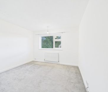 Hales Close, Cheltenham, Gloucestershire, GL52 - Photo 2