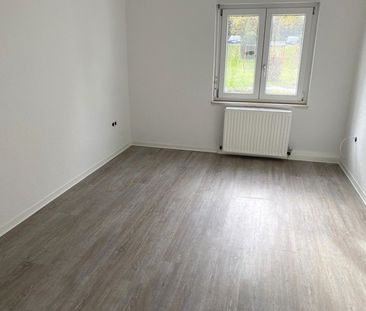 Mehr Platz zum Wohlfühlen – 4-Zimmer mit 78 qm und Balkon - Photo 3