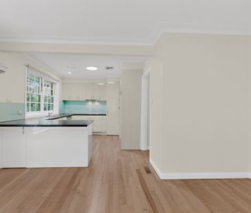 1/11 Allenby Road, Canterbury VIC 3126 - House For Rent | Domain - Photo 4