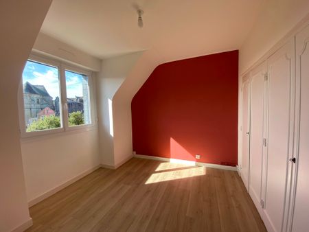 A Louer. Libre immédiatement. Résidence Calme & Sécurisée pour T4 en Plein Centre Ville avec Parking ! - Photo 3