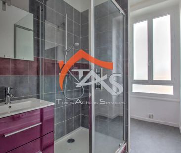 Location Appartement 2 pièces 50 m2 à Saint-Chamond - Photo 2