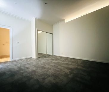 4/165 Bourke Street - Photo 3