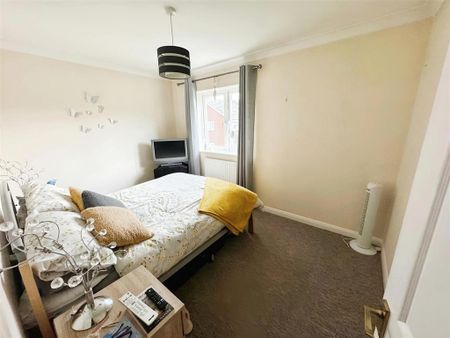 2 bedroom terraced house to rent - Photo 5