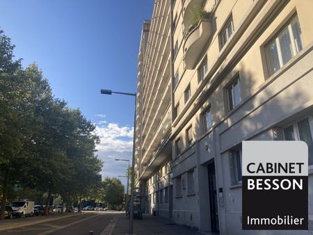 Location Appartement 3 pièces 74m² GRENOBLE 38000 - Photo 3