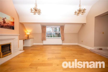 5 bedroom detached house to rent - Photo 4