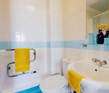 Gold En Suite - Photo 5