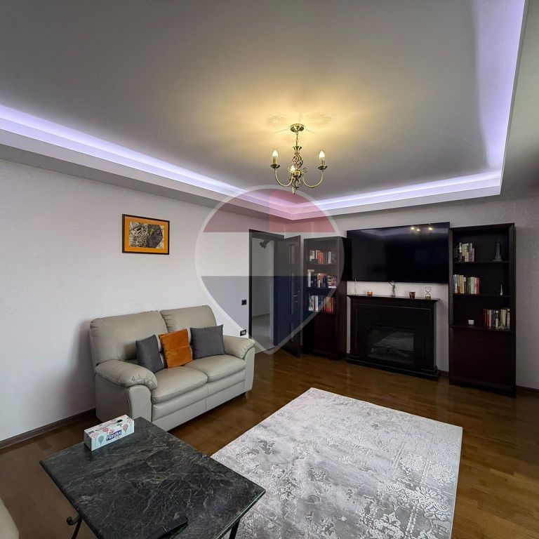 Apartament 4 camere, mobilat, finisat lux, parcare subter... - Photo 1