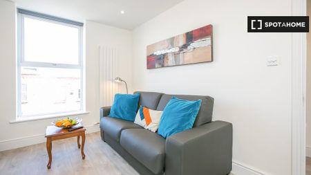 1-bedroom apartment for rent in Portobello, Dublin - Photo 3