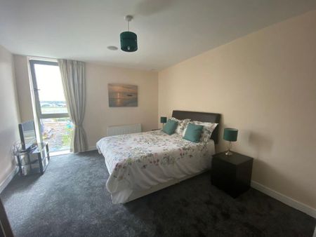 7-19 The Arc, Titanic Quarter, Belfast BT3 9FL - Photo 4