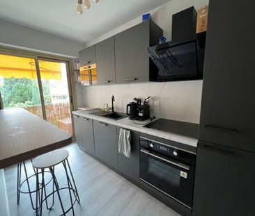Location Appartement 2 pièces 46m² ANTIBES 06600 - Photo 5