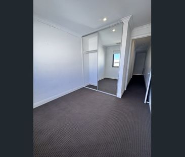 Convenience, Comfort & Value in the Heart of Lightsview - Photo 4